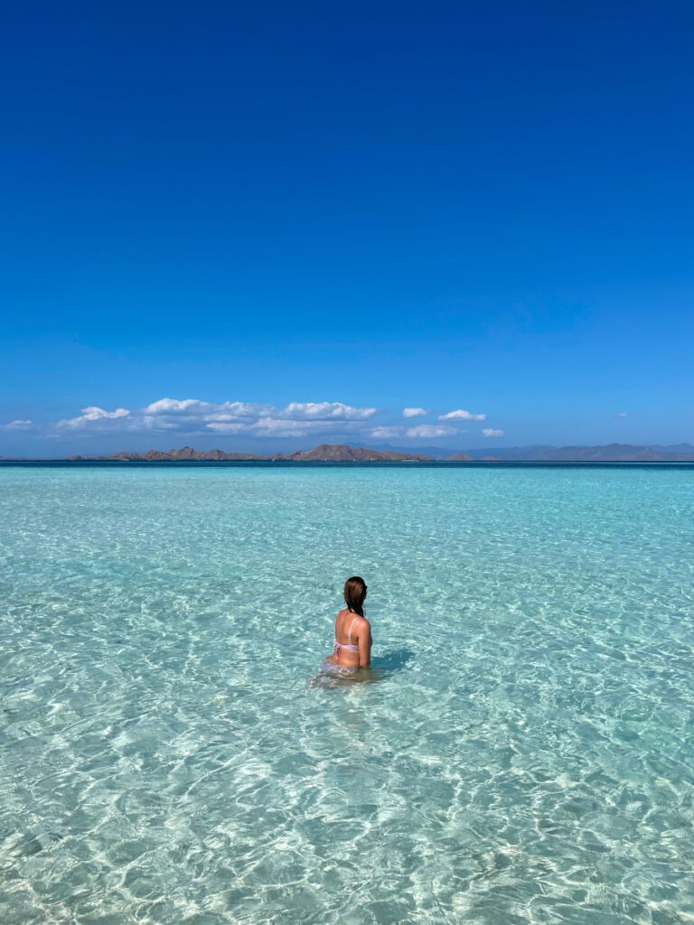 flores indonesia spiagge più belle