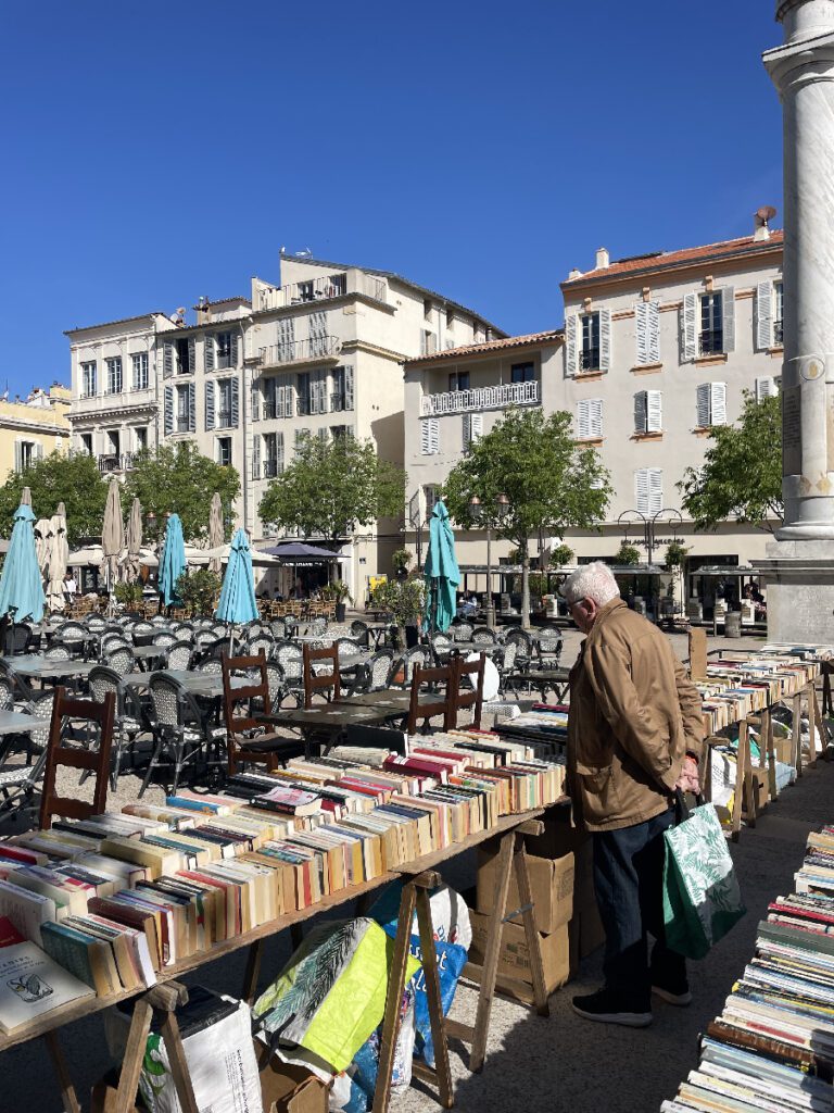antibes cosa vedere